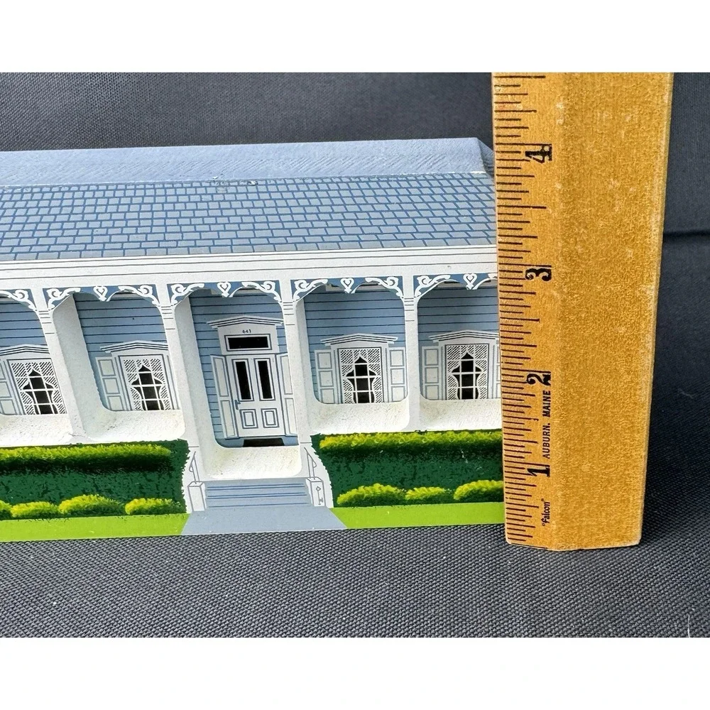 Vintage 1995 Eyebrow House Key West Florida Wooden Decorative Shelf Sitter